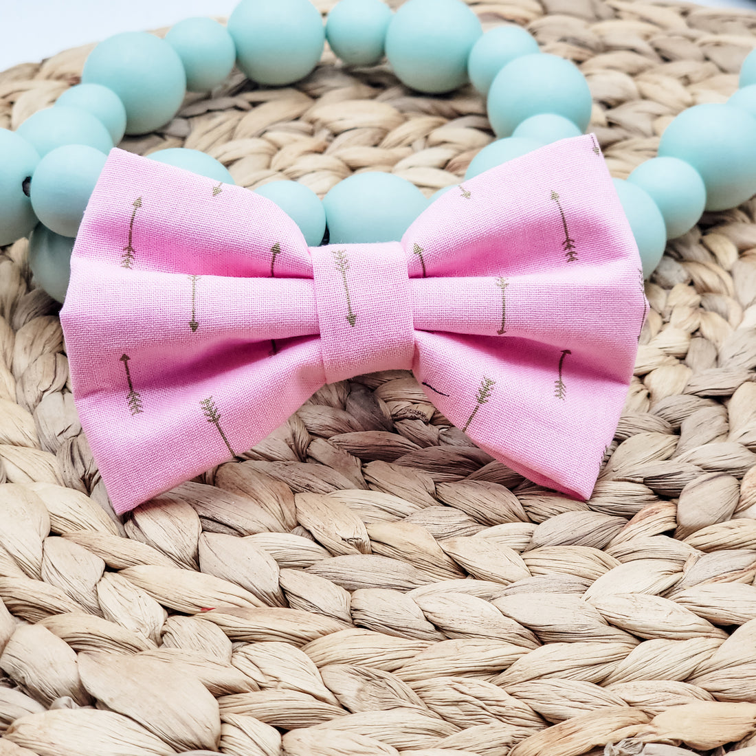 Cupids Arrow Bowtie