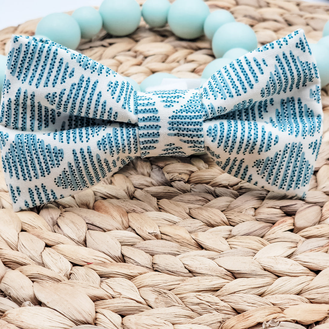 Sea Dreams Bowtie