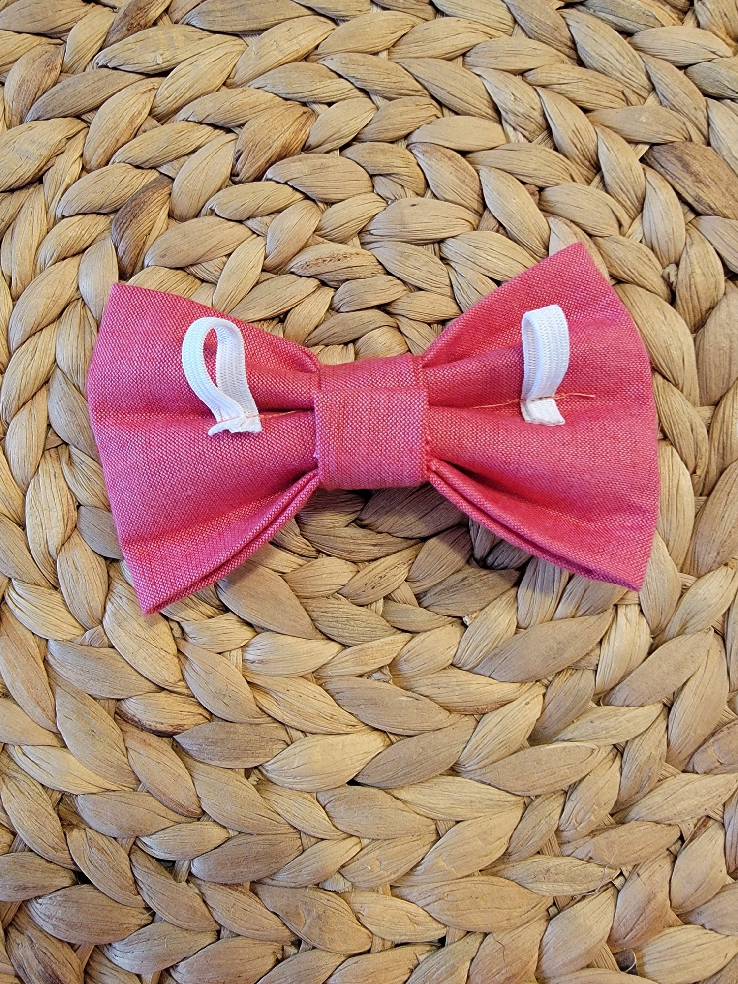 Berry Bowtie